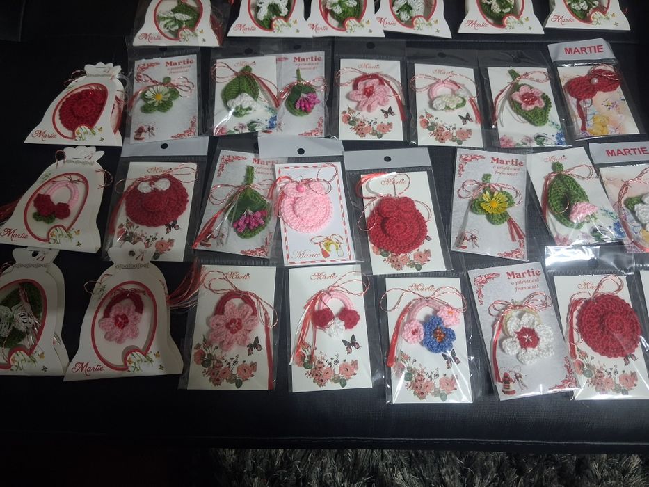 Martisoare crosetate