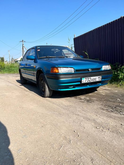 Продам мазду 323