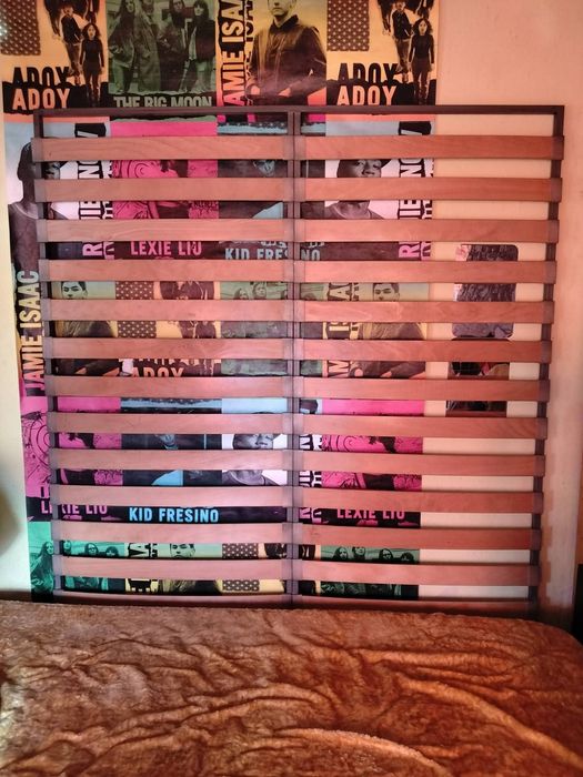 Подматрачна рамка за спалня