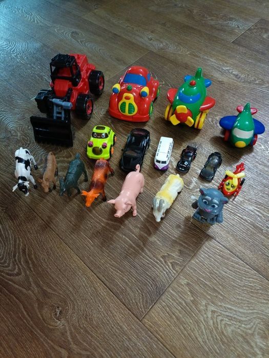 Продам разные игрушки. Цены разные