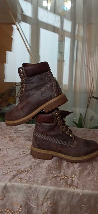 Timberland№ 38-40лв Karrimor№43-55лв,Landrover№44-45 лв,ЕССО № 40-35лв