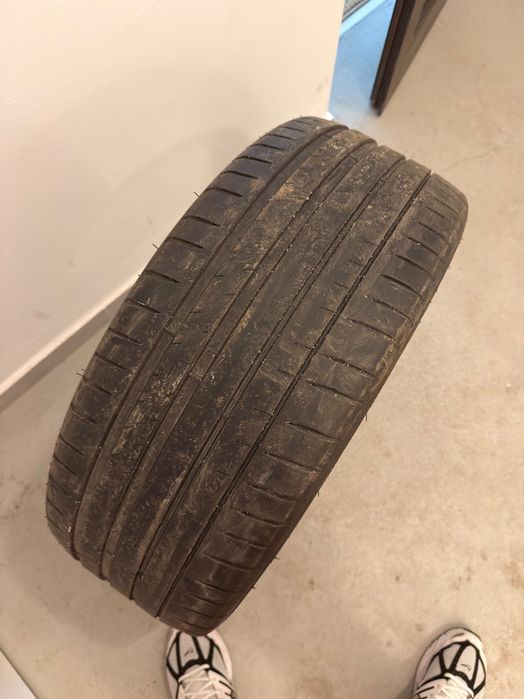 Michelin Pilot 4S 2бр 235/45/19