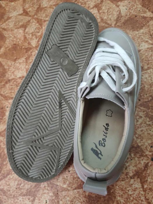 Италиански обувки от естествена кожа 38 номер