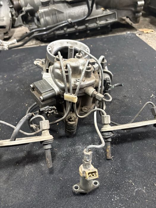 Mercedes w124 2.0i Горивен Инжекцион