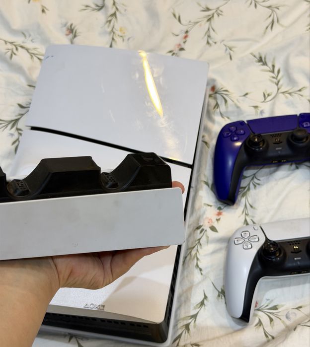 PlayStation 5 (с дисководом)