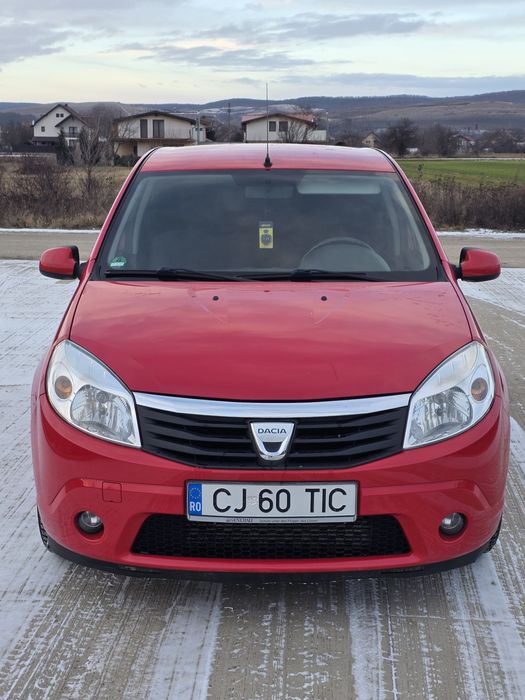 Dacia Sandero 1.5 dci an 2009 înmatriculat acte la zi proprietar