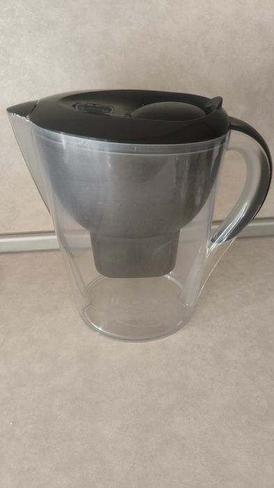 Филтрираща кана BRITA Marella 2.4 л