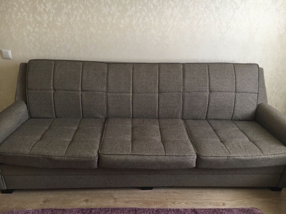Продантся диван чешский