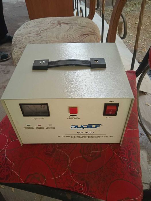 Продам стабилизатор напряжения отличном  рабочем  состоянии