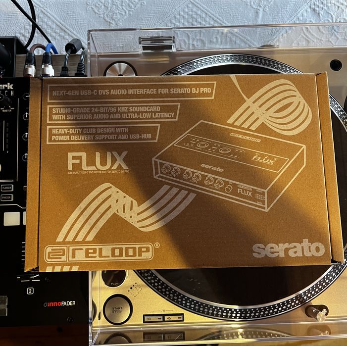 Reloop Flux - Digital 3-channel USB-C DVS interface for Serato DJ Pro