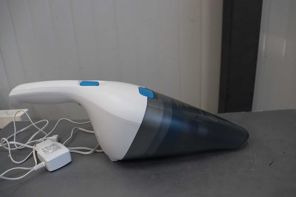 BLACK+DECKER dustbuster 3.6V безжична ръчна прахосмукачка, NVC115JL-QW