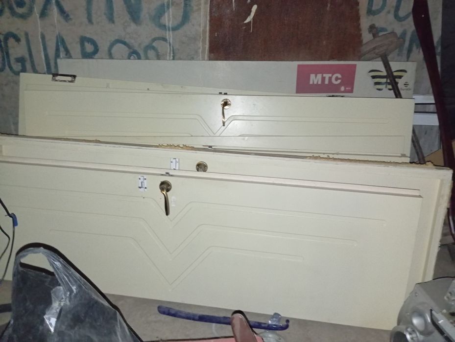 Продаются межкомнатные двери