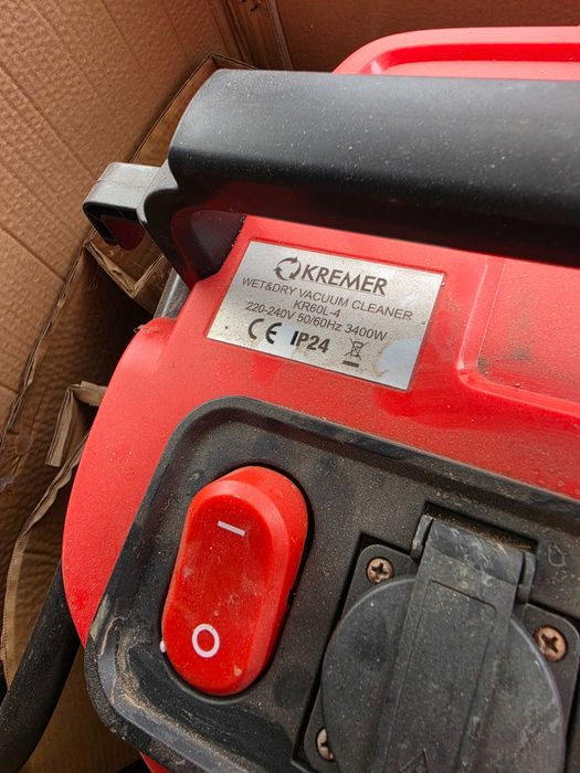Kremer KR60L-4 Индустриална прахосмукачка Прахосмукачка за мокро/сухо почистване.