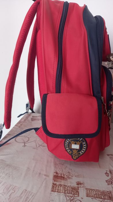 Продам школьный рюкзак