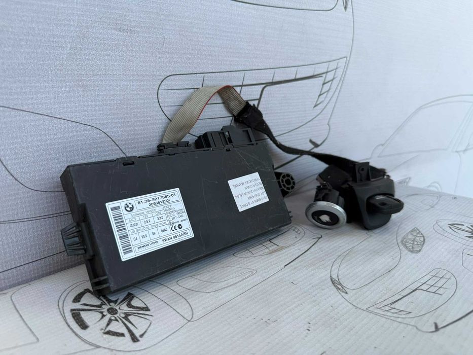 Kit Pornire / Modul CAS 3 cu Buton Start-Stop și Slot Cheie BMW X1 E84 2010 / 2009-2015 Cod OEM 61359217853 (5E2)