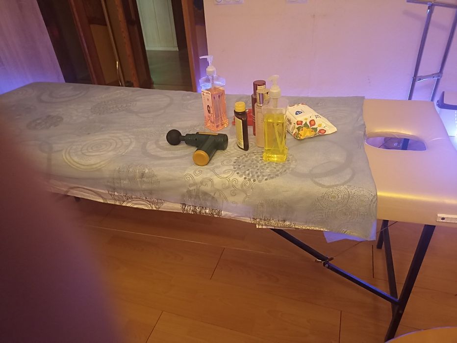 Массаж принимаю на дому