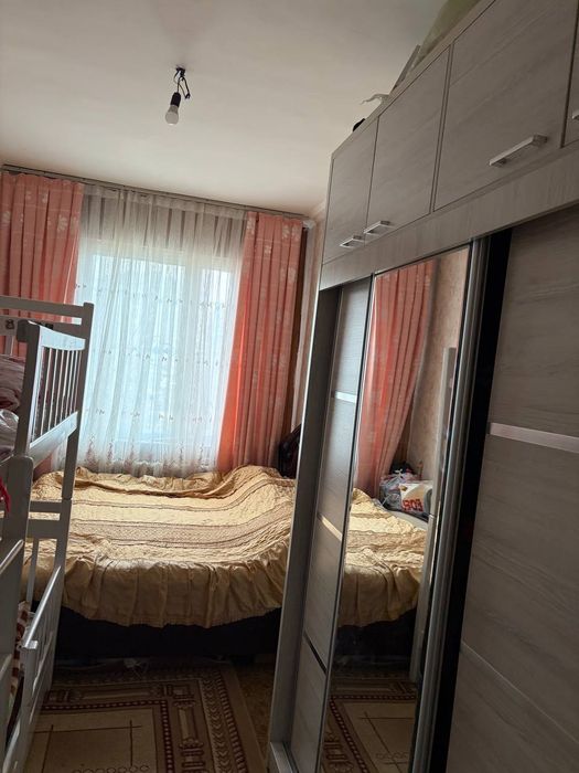 Чиланзар 15 квартал 2/4/4 Панельный дом, смежка, балкон 1,5*6 Ипотека