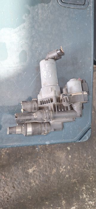 Клапан печки кран печки Мерседес 210, 220