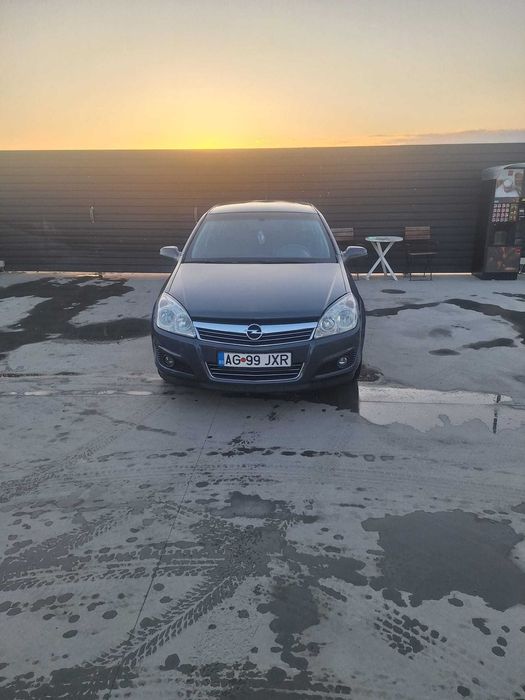 Opel Astra H 1.4 benzină