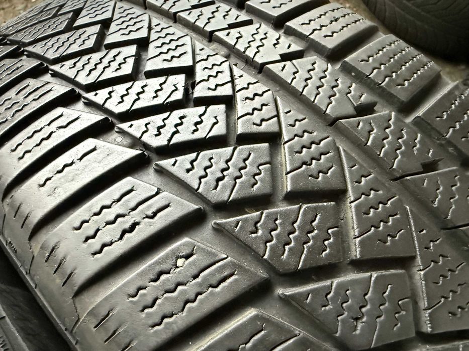 2x Anvelope iarna 205/60 r16 M+S - Continental Winter Contact TS850P
