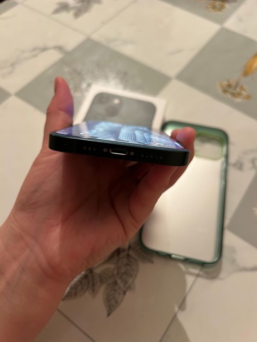 Айфон 13 iPhone 13