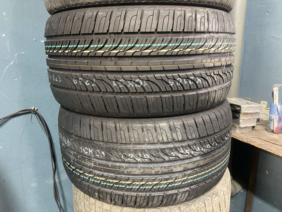 Продам резины 275/40/17