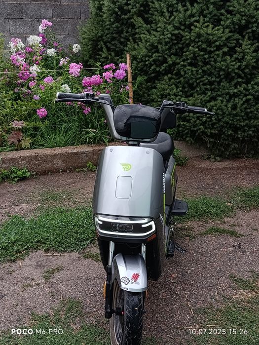 Электроскутер в отличном состаяние