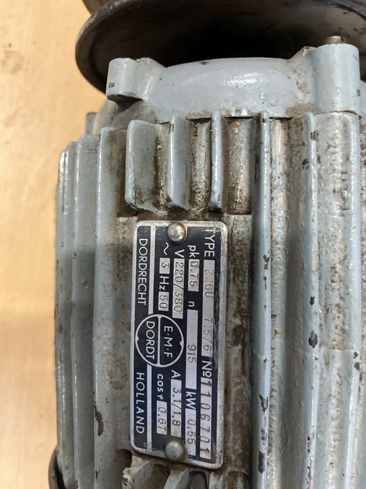 Motor electric de 0,75 kw