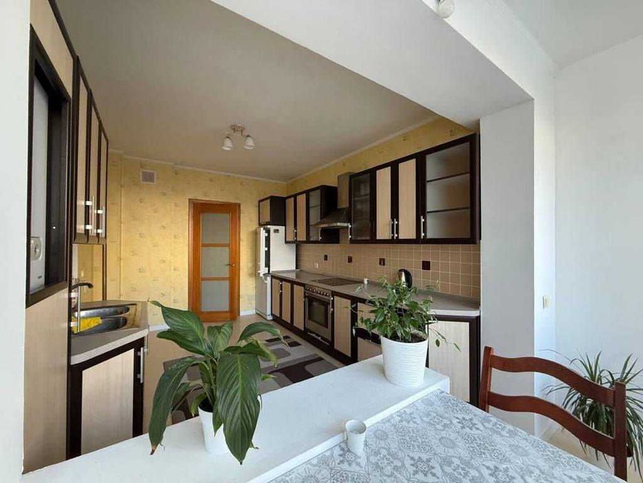 Дава се под наем Двустаен апартамент в София, Зона Б-5 - 69 кв.м за 375 € - Снимка #3