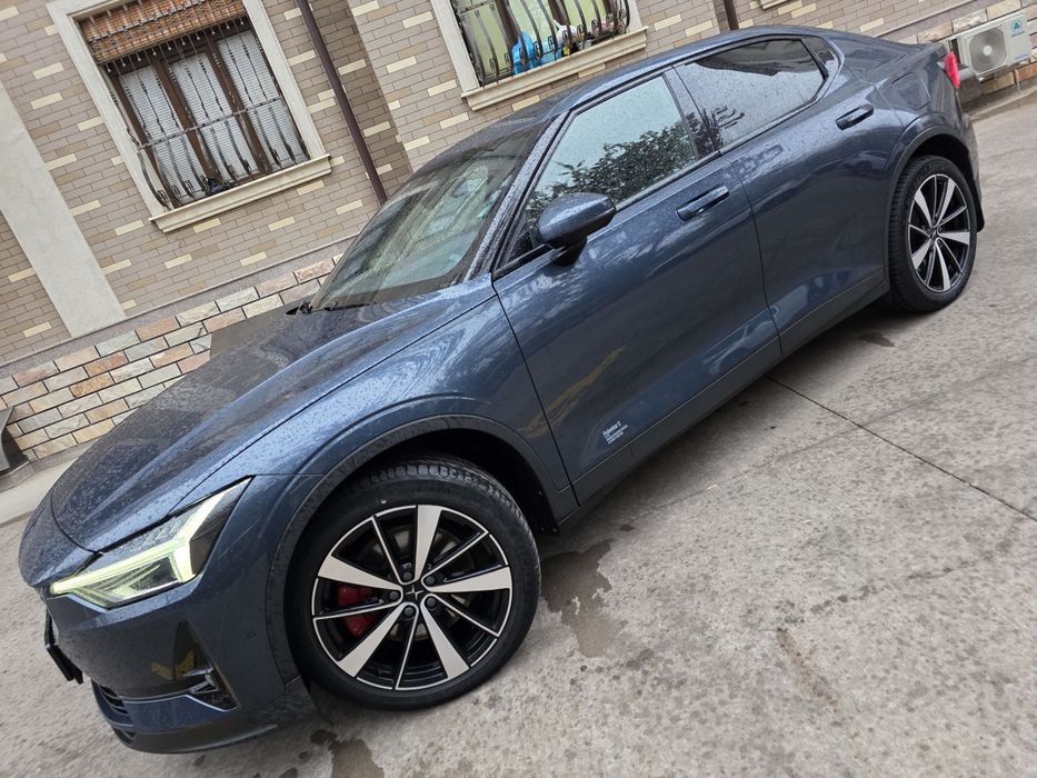 Volvo Polestar-2 СРОЧНО продаётся.