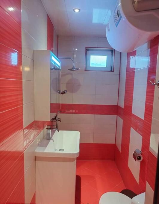 Дава се под наем Тристаен апартамент в Пловдив, Южен - 90 кв.м за 460 € - Снимка #6