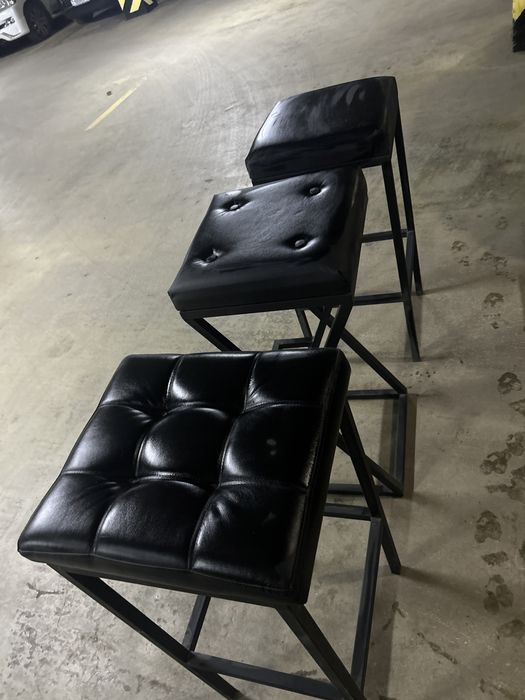 Продам барные стулья