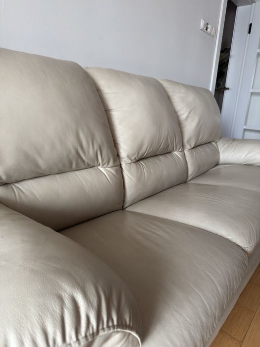 Canapea extensibila si fotoliu din piele naturala Mobexpert