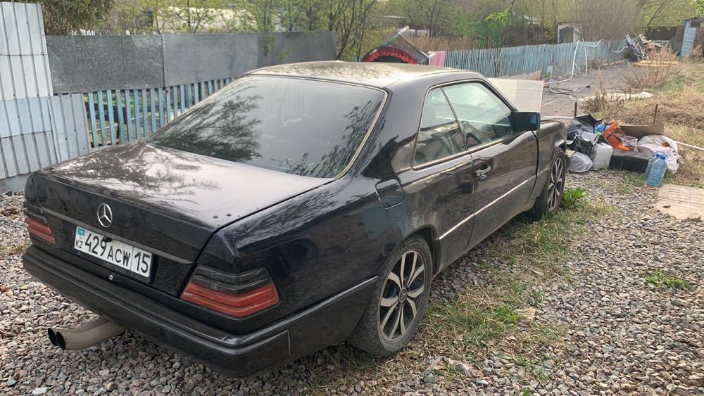 Продам mercedes w124 e-klass