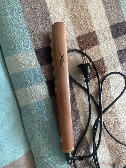 Утюжок 2000тенге.