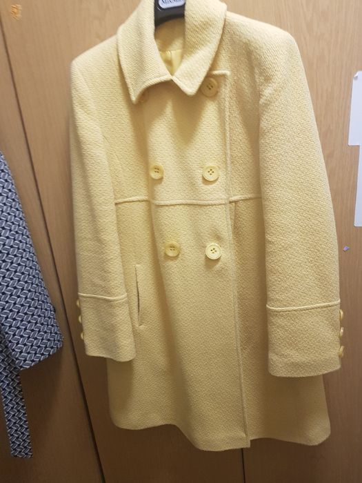 Зимно вълнено  палто Debenhams - размер 42,  цена 40 лв