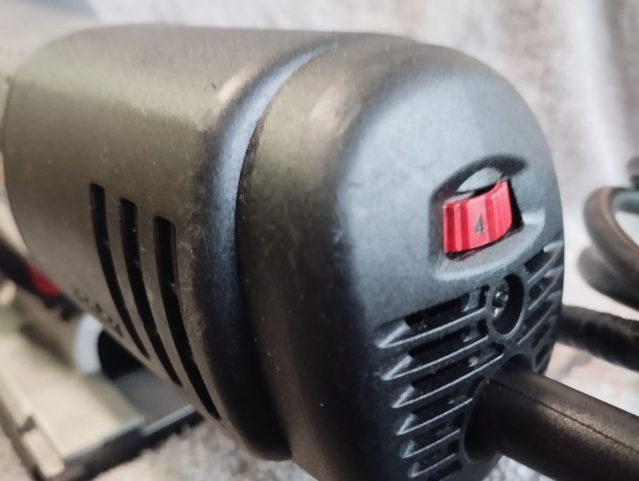 прободен трион Wurth /Bosch STP 135 s extract