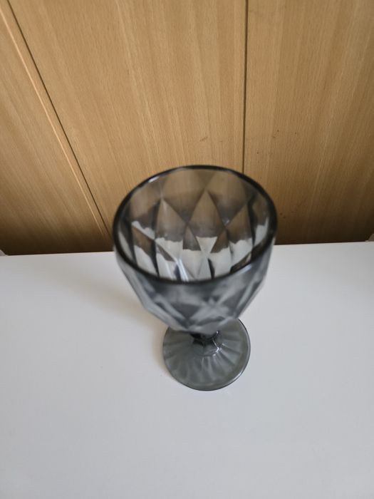 Продам бокалы набор