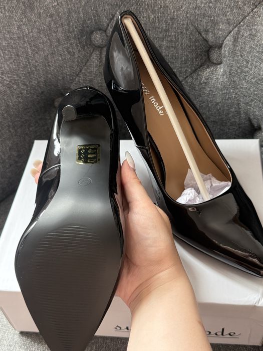 Pantofi negri eleganti