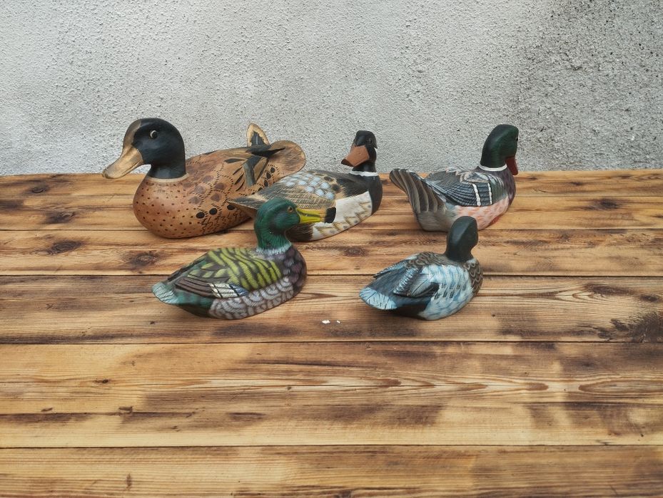 Ръчно изработено и боядисано дървено пате