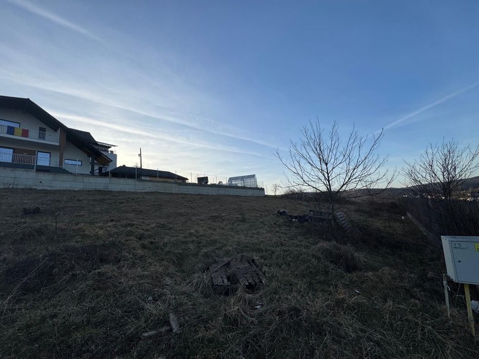 Teren 1.000 mp cu Panorama