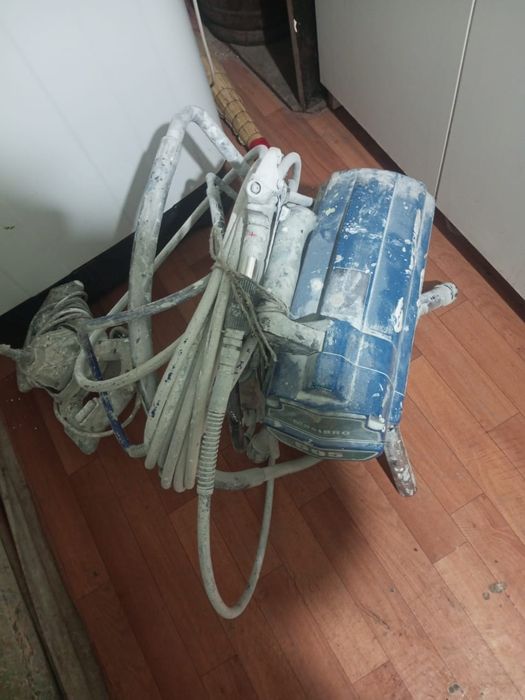 Master Pro 595 — профессиональный покрасочный аппарат, б/у