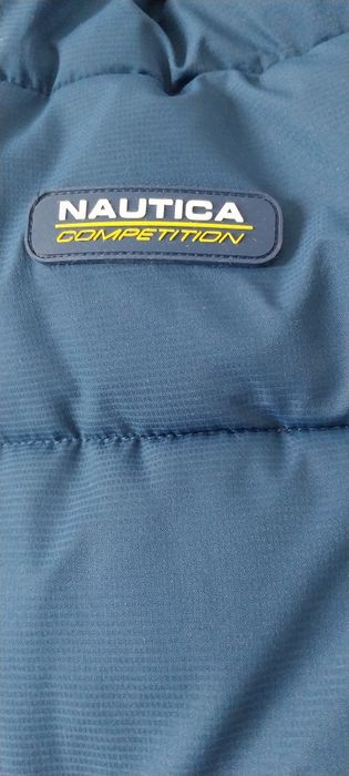 Продава се зимно мъжко яке NAUTICA размер М