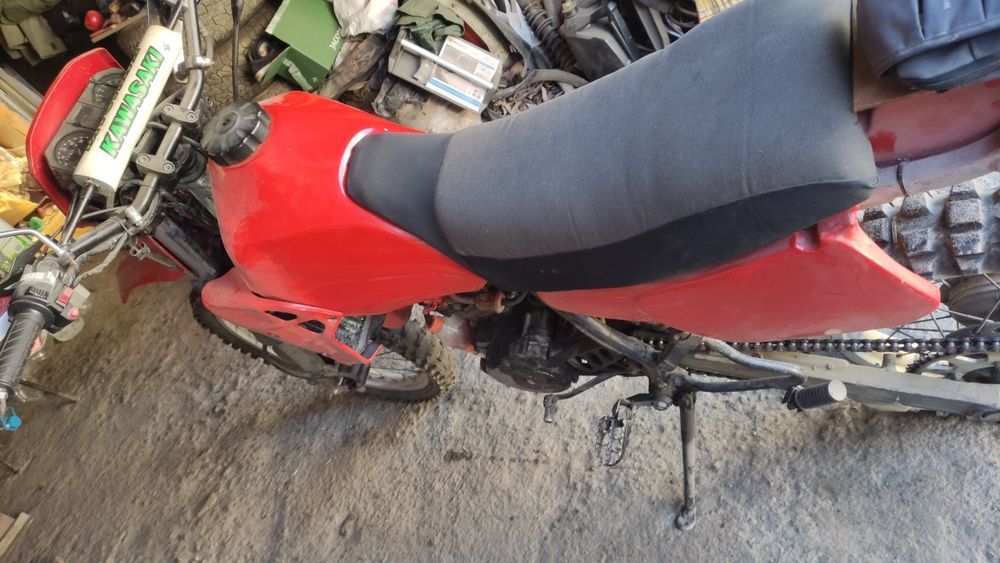 Продавам Кавазаки
