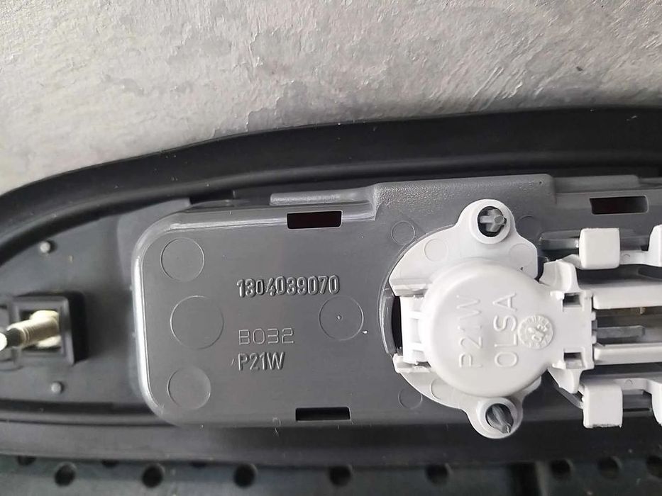 Stop auxiliar frana fiat ducato 1304039070