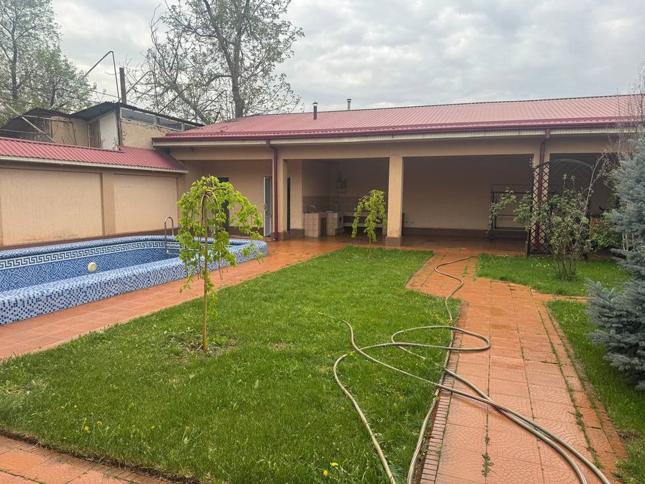 Dacha Parkent tumani