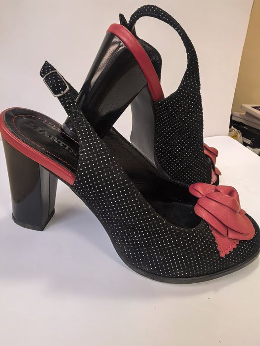 Черни обувки, естествена кожа, номер 40