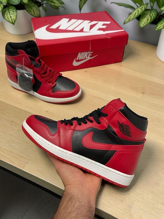 Jordan 1 varsity RED unisex colet cu VERIFICARE!