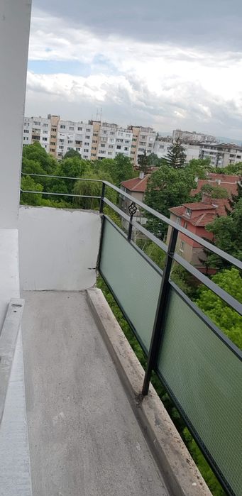 Изработка метални парапети