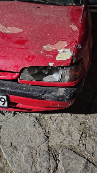 Мазда 626  седан